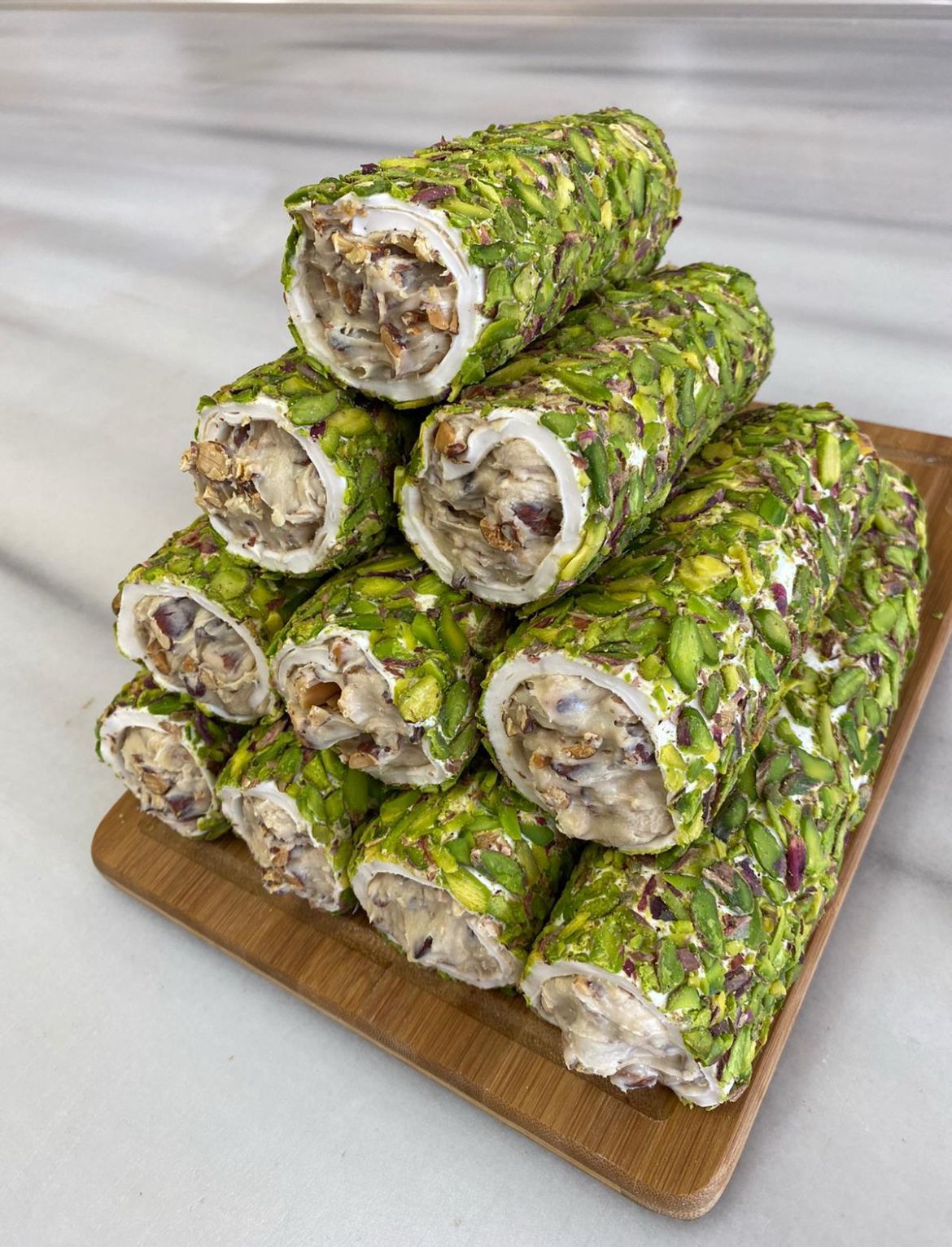 Lokum mit Mandeln, Haselnusscreme & Antep-Pistazien 500g